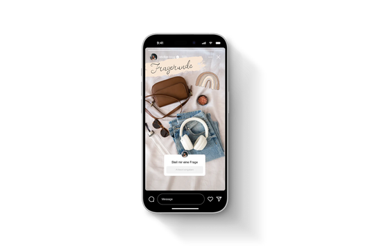Instagram Story Sticker - Blogger