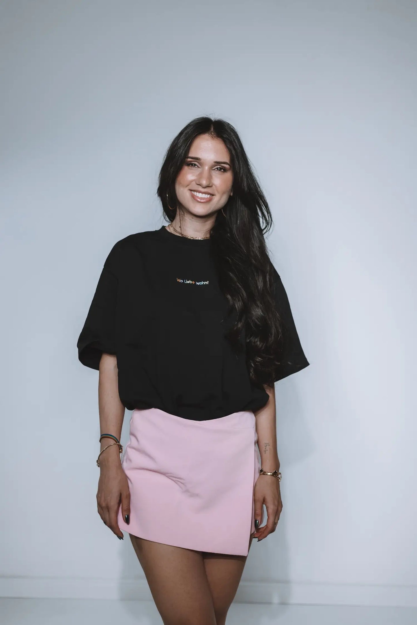 Rainbow Love - T-Shirt Black