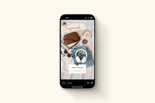 Instagram Story Sticker - Blogger