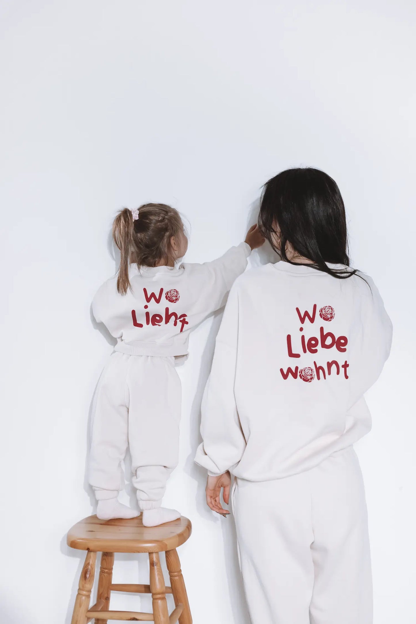 Wo Liebe wohnt - Crewneck Beige
