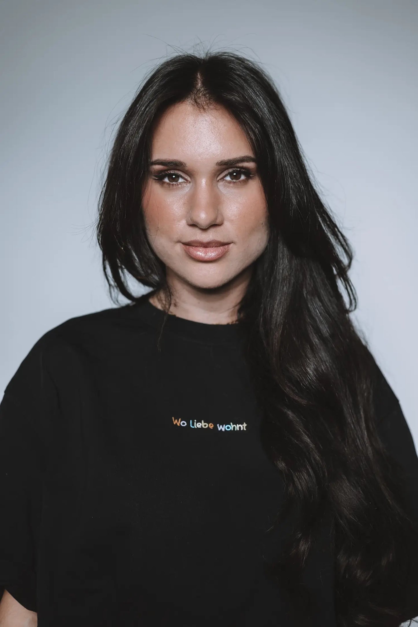 Rainbow Love - T-Shirt Black